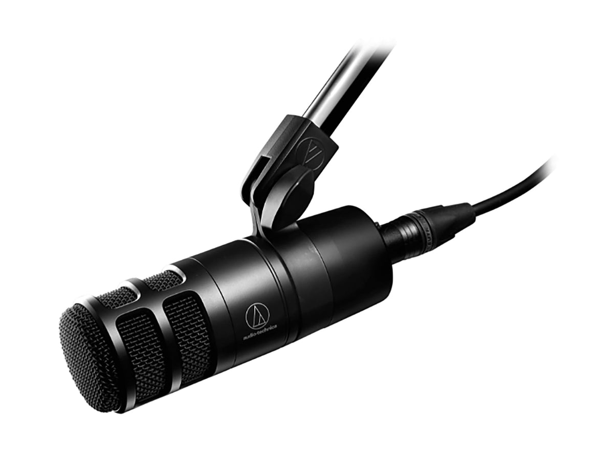 Hypercardioid Dynamic Podcast Microphone Bundle with Pop Filter, Boom Arm, XLR Cable D576466