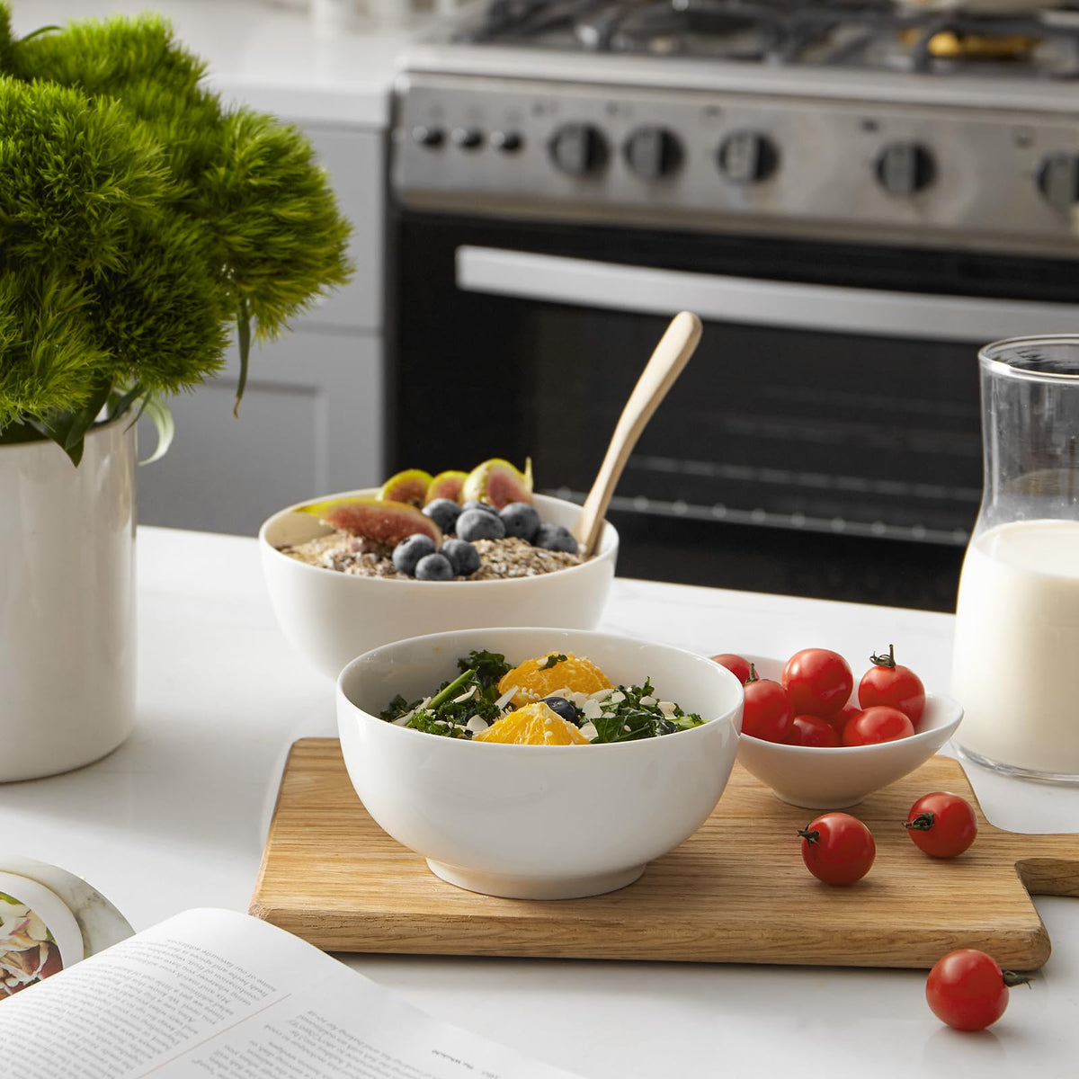 White Ceramic Bowls Set of 4 F634309