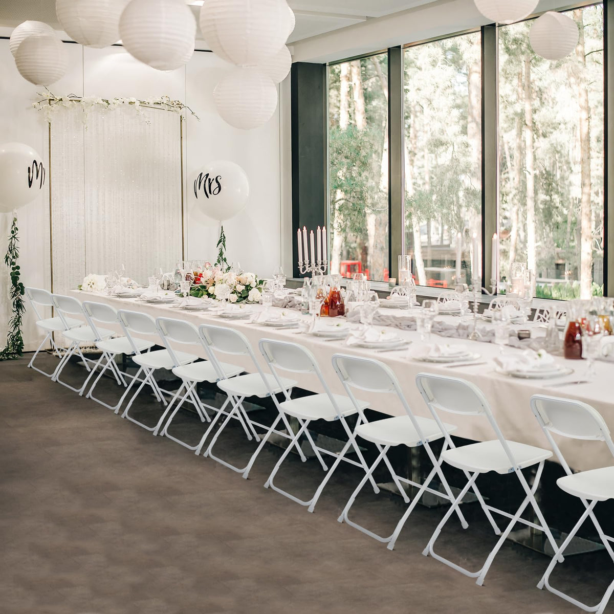 White Plastic Folding Chairs, 10 Pack C2413