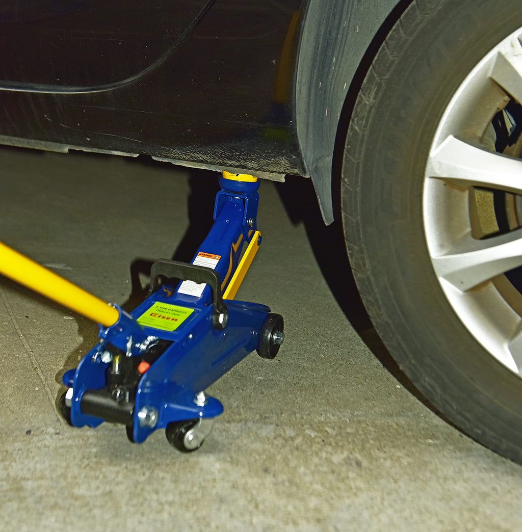 2-Ton Hydraulic Floor Jack V5577